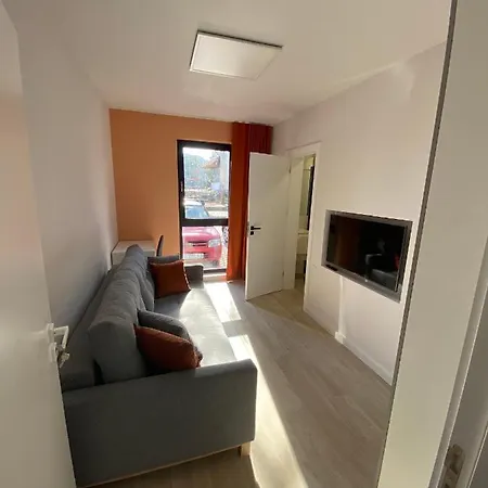 Surfhouse Gdansk Oliwa Apartment Exterior photo